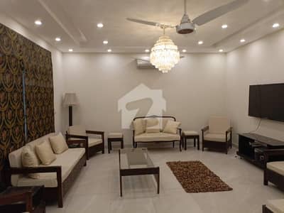 Ideally Located House Of 1 Kanal Is Available For rent In Lahore Ideally Located House Of 1 Kanal Is Available For rent In Lahore