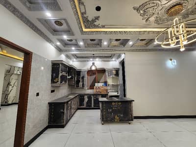 BRAND NEW 240 SQ YARDS 2ND FLOOR PORTION WITH ROOF FOR RENT BRAND NEW 240 SQ YARDS 2ND FLOOR PORTION WITH ROOF FOR RENT