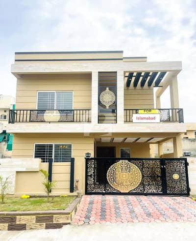 Prime Location House Is Available For Sale In Jinnah Gardens Phase 1