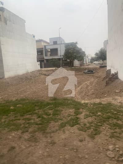 5 Marla Plots Available In Park View City Lahore