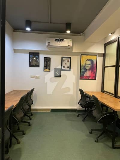 ماڈل ٹاؤن ۔ بلاک سی ماڈل ٹاؤن,لاہور میں 4 مرلہ Studio دکان 1.35 لاکھ میں کرایہ پر دستیاب ہے۔