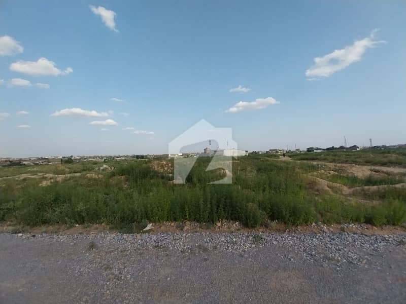 Ideal location plot for sale Ideal location plot for sale