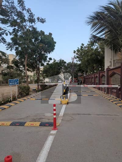CORNER 240 SQUARE YARDS RESIDENTIAL PLOT AVAILABLE FOR SALE ON 40 FEET WIDE ROAD
