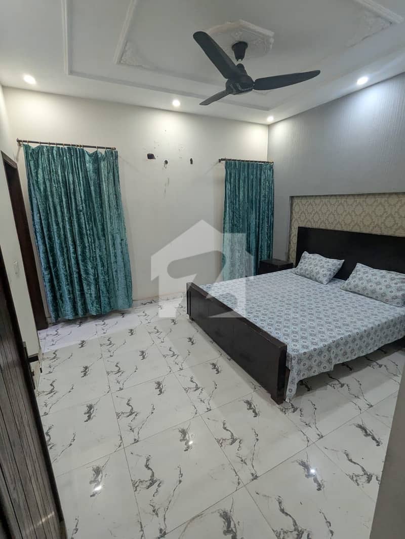 Luxury Furnished Room Luxury Furnished Room