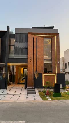 NEW LISTED 5 MARLA ULTRA LUXURY SEMI FURNISHED HOUSE FOR SALE 9 TOWN NEW LISTED 5 MARLA ULTRA LUXURY SEMI FURNISHED HOUSE FOR SALE 9 TOWN