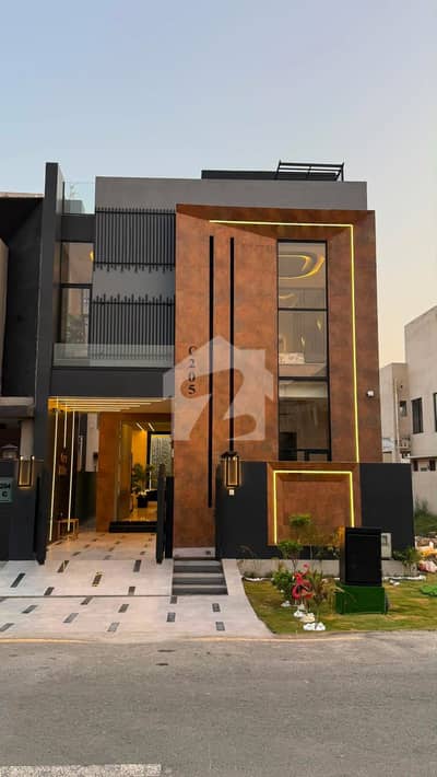 NEW LISTED 5 MARLA ULTRA LUXURY SEMI FURNISHED HOUSE FOR SALE 9 TOWN