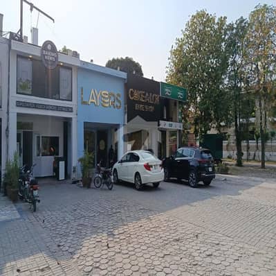 ڈی ایچ اے فیز 3 - بلاک وائے فیز 3,ڈیفنس (ڈی ایچ اے),لاہور میں 2 مرلہ Studio دکان 4.65 کروڑ میں برائے فروخت۔ ڈی ایچ اے فیز 3 - بلاک وائے فیز 3,ڈیفنس (ڈی ایچ اے),لاہور میں 2 مرلہ Studio دکان 4.65 کروڑ میں برائے فروخت۔