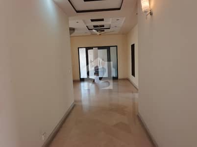 01 KANAL DESIGNER LUXURY LOWER PORTION AVAILABLE FOR RENT WITH SEPARATE GATE 01 KANAL DESIGNER LUXURY LOWER PORTION AVAILABLE FOR RENT WITH SEPARATE GATE