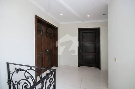 01 KANAL DESIGNER LUXURY UPPER PORTION AVAILABLE FOR RENT 01 KANAL DESIGNER LUXURY UPPER PORTION AVAILABLE FOR RENT
