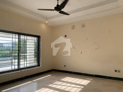DHA Pheas 3 XX 1Kanal Upper Portion 3Bed New For Rent 115000/-