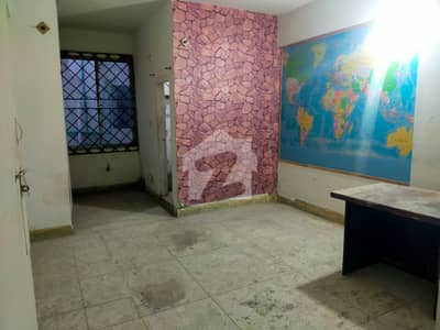 شمس آباد راولپنڈی میں 2 مرلہ Studio دفتر 35.0 ہزار میں کرایہ پر دستیاب ہے۔