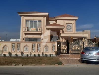 Own A Upper Portion In 20 Marla Lahore