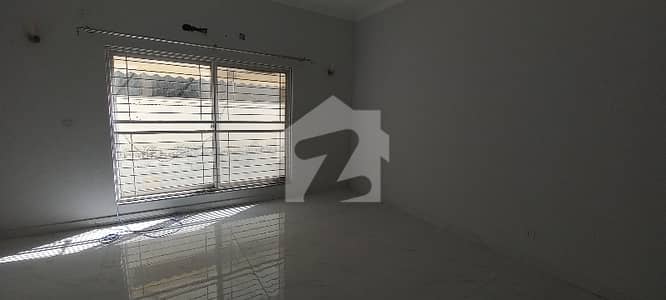 DHA Pheas 3 1 Kanal For Rent Lower Portion 3 Bedroom Attached Bath TV Lounge Kitchen Drawing Room Dining Room Store Huge Lown Servent Quarter Servent Quarter Bath 160000