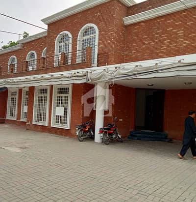 EXECUTIVE FURNISHED HOUSE FOR RENT GULBERG GARDEN TOWN SHADMAN GOR LAHORE