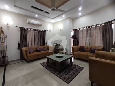 Luxury Fully Furnished 1 Kanal Upper Portion Is Available For Rent In Janiper Block Sector C Bahria Town Lahore