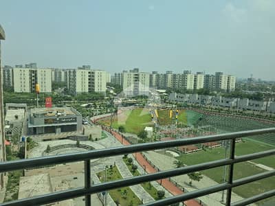 12 MARLA 4 BEDROOMS APARTMENT AVAILABLE FOR RENT