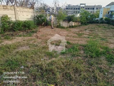 ڈی ایچ اے ڈیفینس فیز 2 ڈی ایچ اے ڈیفینس,اسلام آباد میں 1 کنال رہائشی پلاٹ 5.8 کروڑ میں برائے فروخت۔