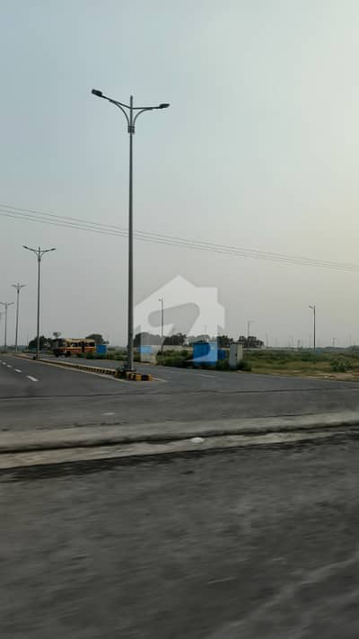 ڈی ایچ اے فیز9 پریزم - بلاک ایل ڈی ایچ اے فیز9 پریزم,ڈی ایچ اے ڈیفینس,لاہور میں 1 کنال رہائشی پلاٹ 2.7 کروڑ میں برائے فروخت۔ ڈی ایچ اے فیز9 پریزم - بلاک ایل ڈی ایچ اے فیز9 پریزم,ڈی ایچ اے ڈیفینس,لاہور میں 1 کنال رہائشی پلاٹ 2.7 کروڑ میں برائے فروخت۔