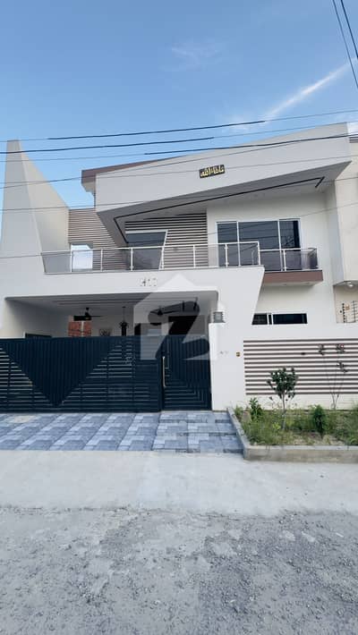 Luxury 10 Marla Double Story House for Sale | 60 Ft Road | Prime H Block | New City Phase 2