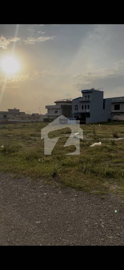 5 Marla Sun-Facing Residential Plot | Prime Location | Developed Area | Reasonable Price