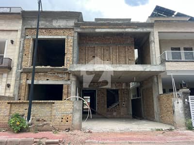 بحریہ انکلیو - سیکٹر جی بحریہ انکلیو,بحریہ ٹاؤن,اسلام آباد میں 5 کمروں کا 10 مرلہ مکان 3.85 کروڑ میں برائے فروخت۔