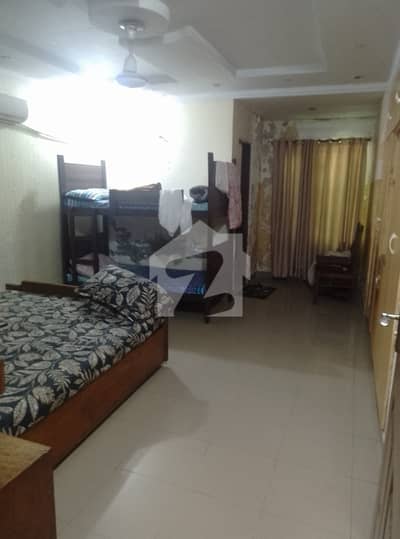 Upper Portion Available For Rent