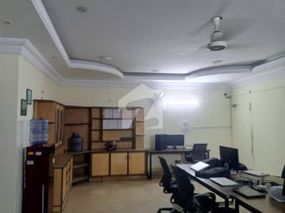 1 Kanal Upper Portion Available For Rent for office