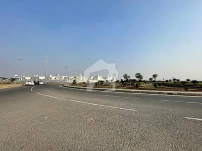 ڈی ایچ اے فیز9 پریزم - بلاک ایف ڈی ایچ اے فیز9 پریزم,ڈی ایچ اے ڈیفینس,لاہور میں 1 کنال رہائشی پلاٹ 2.7 کروڑ میں برائے فروخت۔ ڈی ایچ اے فیز9 پریزم - بلاک ایف ڈی ایچ اے فیز9 پریزم,ڈی ایچ اے ڈیفینس,لاہور میں 1 کنال رہائشی پلاٹ 2.7 کروڑ میں برائے فروخت۔