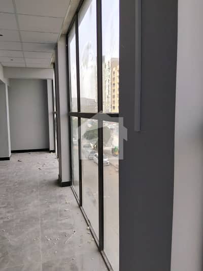 OFFICES AVAILABLE FOR RENT ON MAIN FOOD STREET OFFICES AVAILABLE FOR RENT ON MAIN FOOD STREET