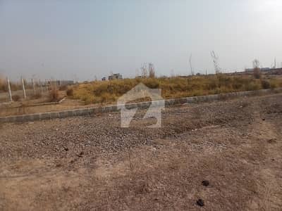 یونیورسٹی ٹاؤن ۔ بلاک سی یونیورسٹی ٹاؤن,اسلام آباد میں 5 مرلہ رہائشی پلاٹ 16.0 لاکھ میں برائے فروخت۔ یونیورسٹی ٹاؤن ۔ بلاک سی یونیورسٹی ٹاؤن,اسلام آباد میں 5 مرلہ رہائشی پلاٹ 16.0 لاکھ میں برائے فروخت۔