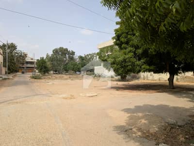 Map approved 600sqyrd corner plot for sale in sector Y on main 150ft wide road