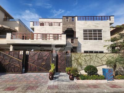 1 Kanal Brand New Designer House 2026