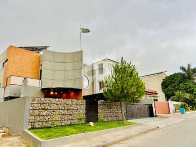 1kanal Brand New Designer House