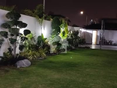 BRAND NEW 1000 Yards BUNGALOW RENT PHASE 8