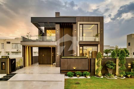 Luxurious 1Kanal Modern Designer House Available for Sale in Dha Lahore