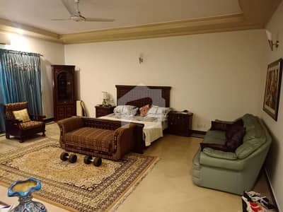 گارڈن ٹاؤن لاہور میں 5 کمروں کا 1 کنال مکان 5.0 لاکھ میں کرایہ پر دستیاب ہے۔