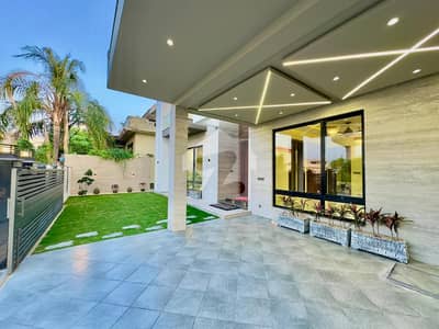 Kanal Luxury House for Sale in Prime Location | Modern Design | Solid Construction