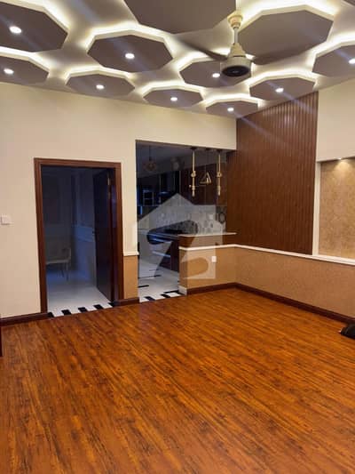 D-12/1 4 Marla House For Rent 4bed With Washroom Lounge 2 Kitchen Servant Parking Gas Electric