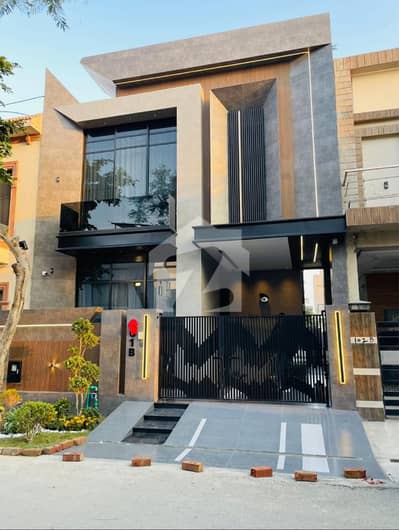 5 Marla Fully Furnished Brand New Lavish Bungalow For Sale In DHA 9 Town - Modern Design & Prime Location!