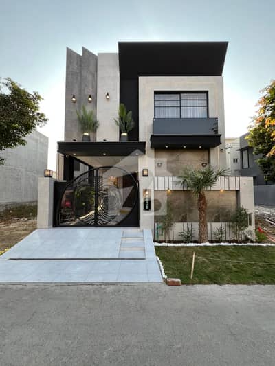 5 Marla Luxury House For Sale In DHA Phase 9 Town Lahore | Elegant Design