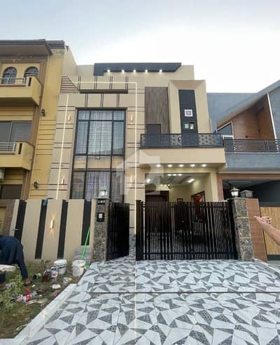 5 Marla Modern Villa Available For Sale In Block FF Citi Housing Gujranwala