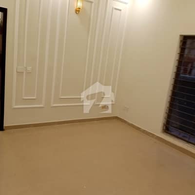 10 Marla Villa For Sale 10 Marla Villa For Sale