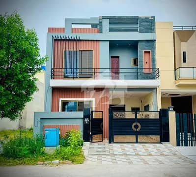 Friendly budget 5 Marla Slightly Used House for sale Citi Housing Gujranwala