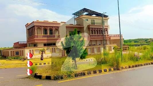 Beautiful & 2nd Floor (Annex With Ground Floor)