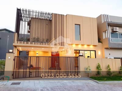 Elegant 12 Marla House In Bahria Overseas