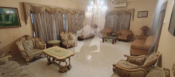500 YARDS STREET HOUSE FOR SALE PHASE 5 DHA