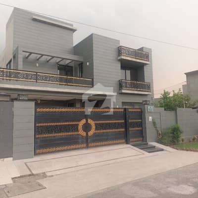 2 kanal house for sale like new  1 kanal double storey  other kanal single storey