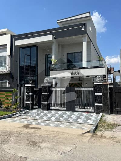 City Housing Sialkot (Block G) (10 Marla) Brand New Modern House Available For Sale