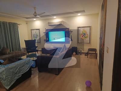 One Kanal House For Sale In Cavalary Ground Lahore
