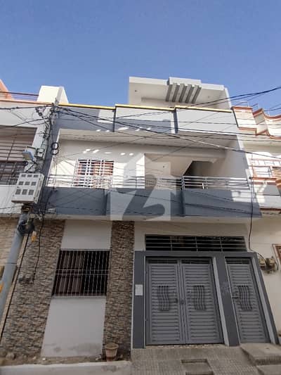 This Is A Most Chance Deal To Avail Luxurious Lease Excellent Quality "Owner Built"  Lease Almost A New 120sq Yard House, Very Close To The Society Main Entrance, Park, Shops And Masjid. Capital Society Scheme 33